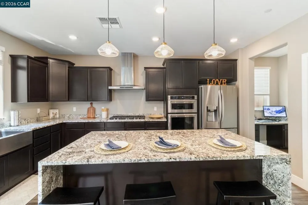 194 Elk Creek Dr Brentwood, CA 94513