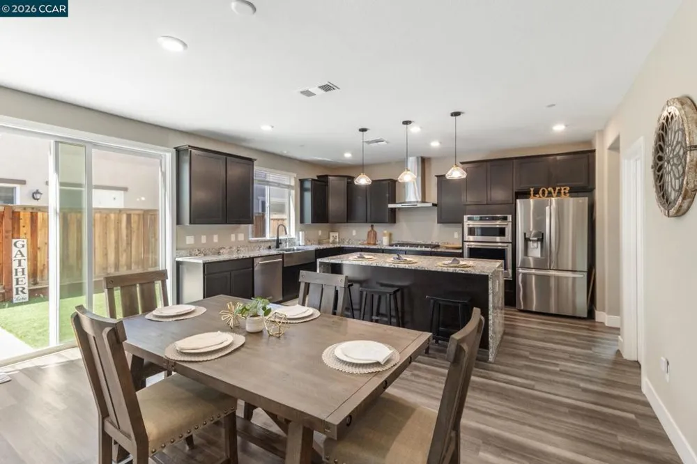 194 Elk Creek Dr Brentwood, CA 94513