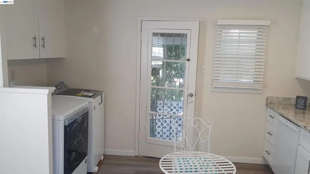 663 ROSE AVE Pleasanton, CA 94566
