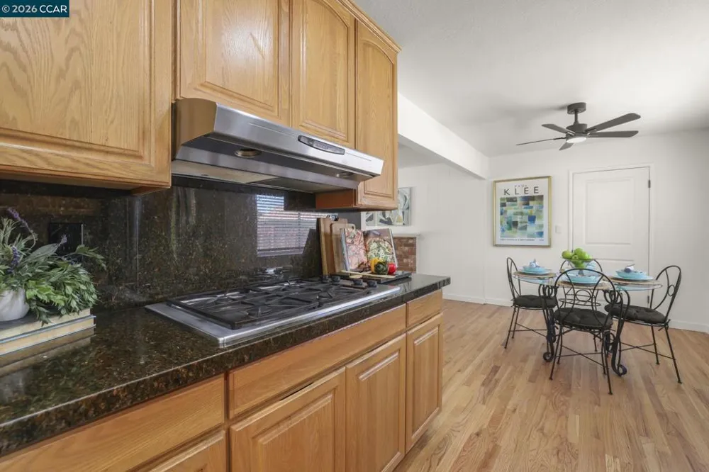 19 Mardock Ct Pleasant Hill, CA 94523
