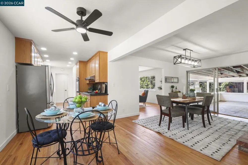 19 Mardock Ct Pleasant Hill, CA 94523