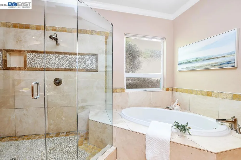 5661 Oakmont Ct Discovery Bay, CA 94505