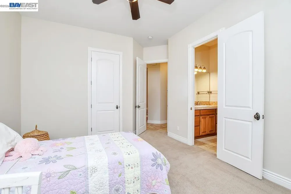 5661 Oakmont Ct Discovery Bay, CA 94505