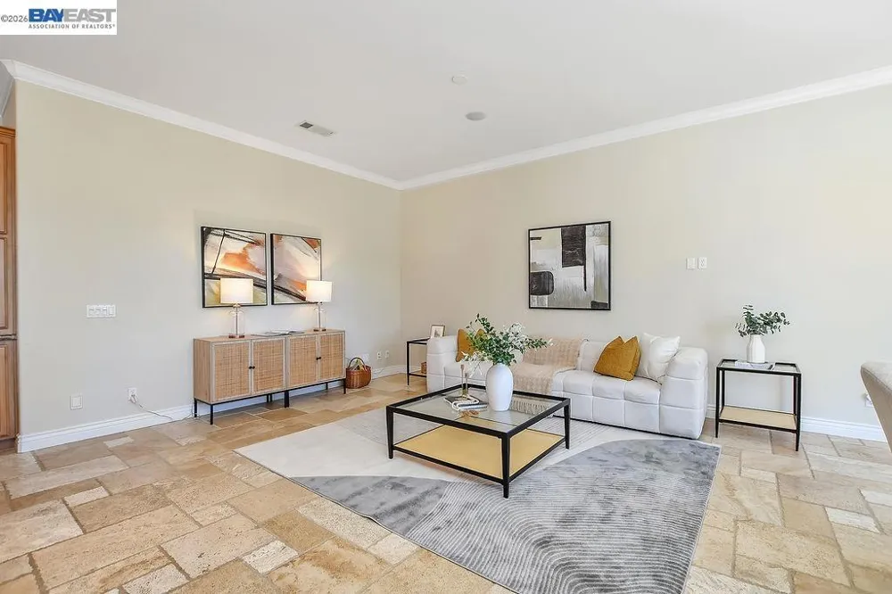 5661 Oakmont Ct Discovery Bay, CA 94505
