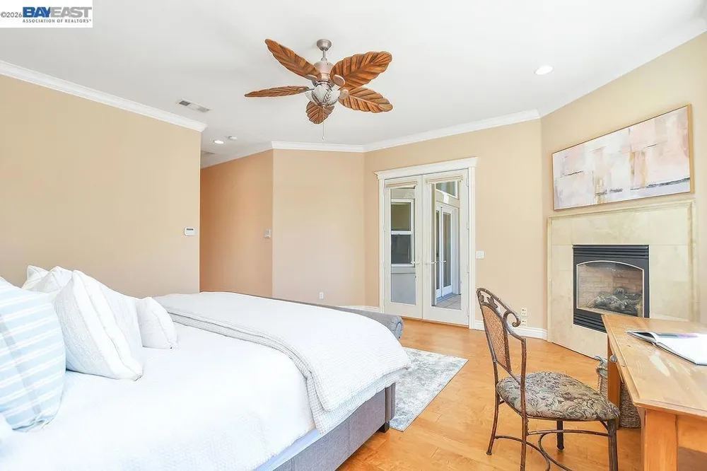 5661 Oakmont Ct Discovery Bay, CA 94505