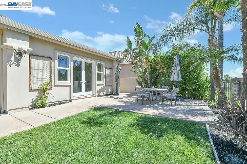 5661 Oakmont Ct Discovery Bay, CA 94505
