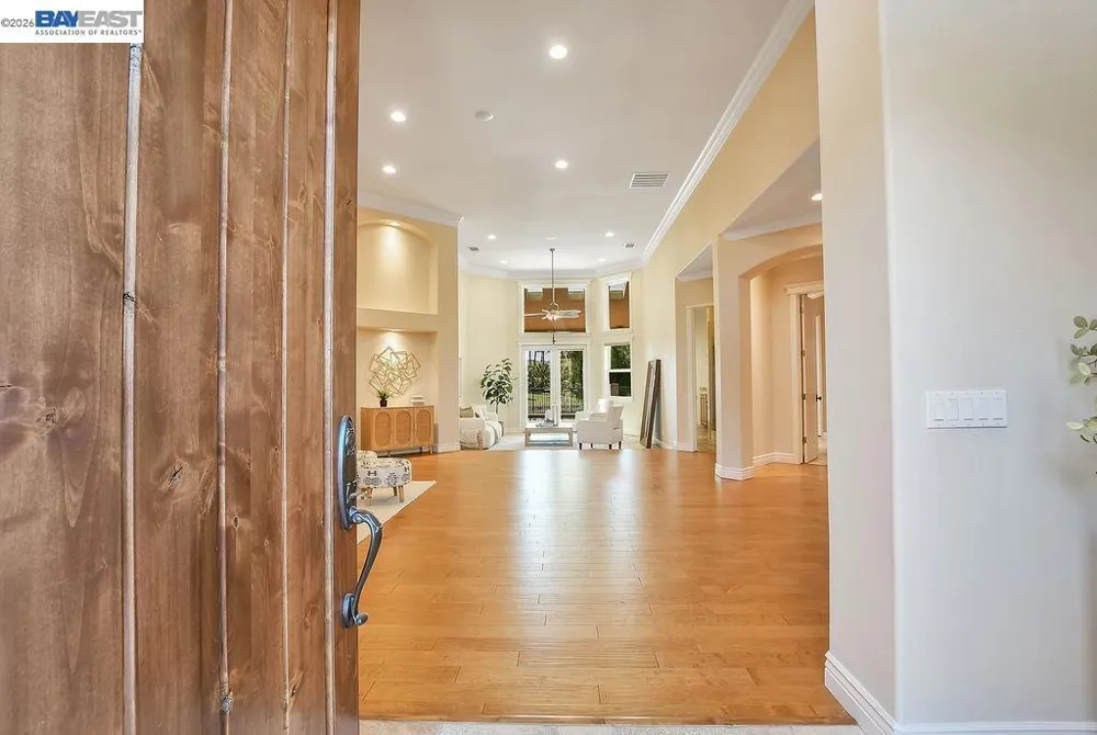 5661 Oakmont Ct Discovery Bay, CA 94505