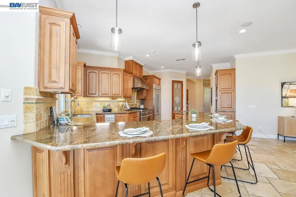 5661 Oakmont Ct Discovery Bay, CA 94505