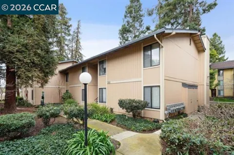 2144 Northwood Cir