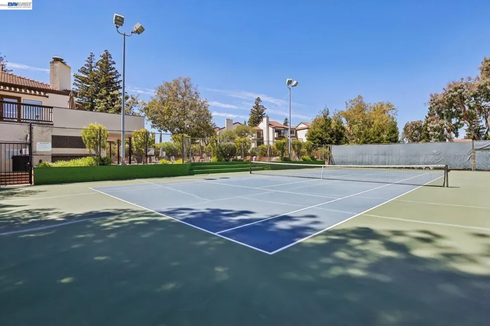 21062 Gary Dr #107 Hayward, CA 94546