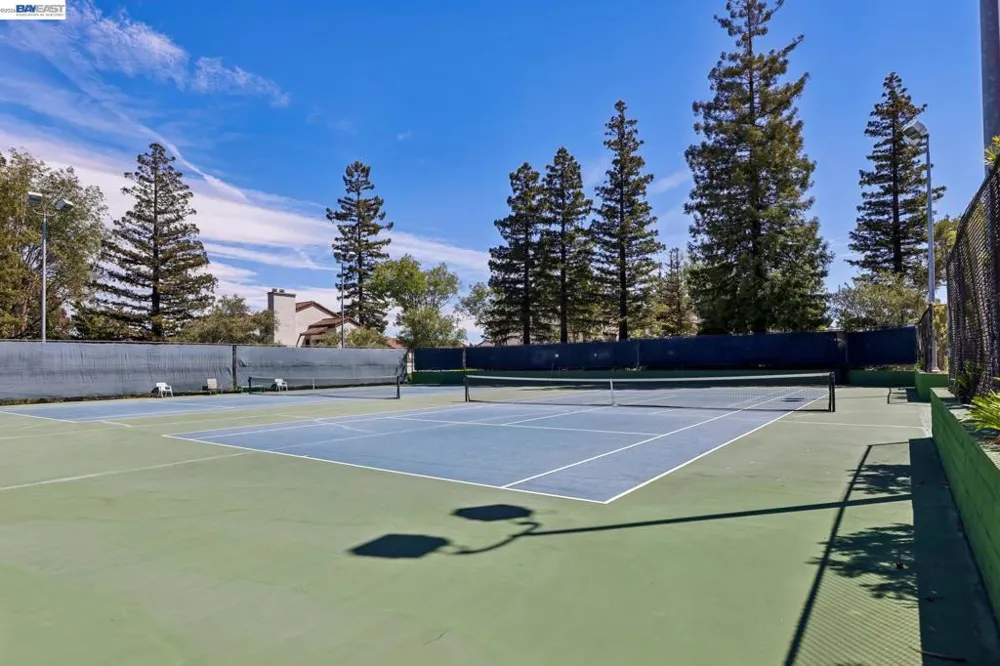 21062 Gary Dr #107 Hayward, CA 94546
