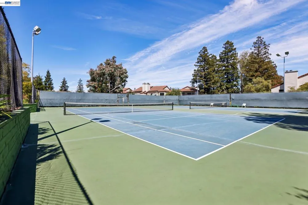 21062 Gary Dr #107 Hayward, CA 94546