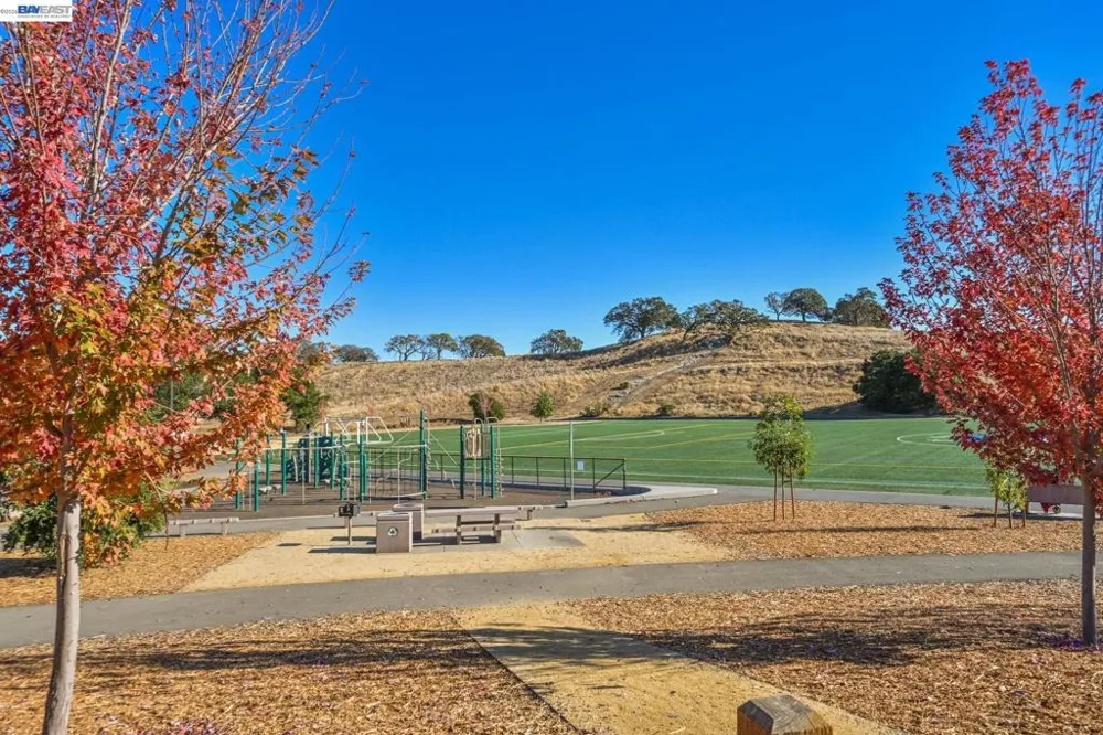 135 Saint Germain Lane Pleasant Hill, CA 94523
