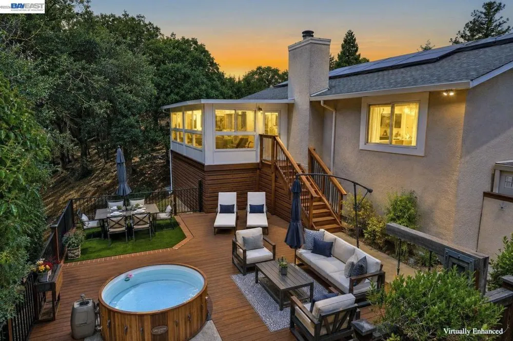 135 Saint Germain Lane Pleasant Hill, CA 94523