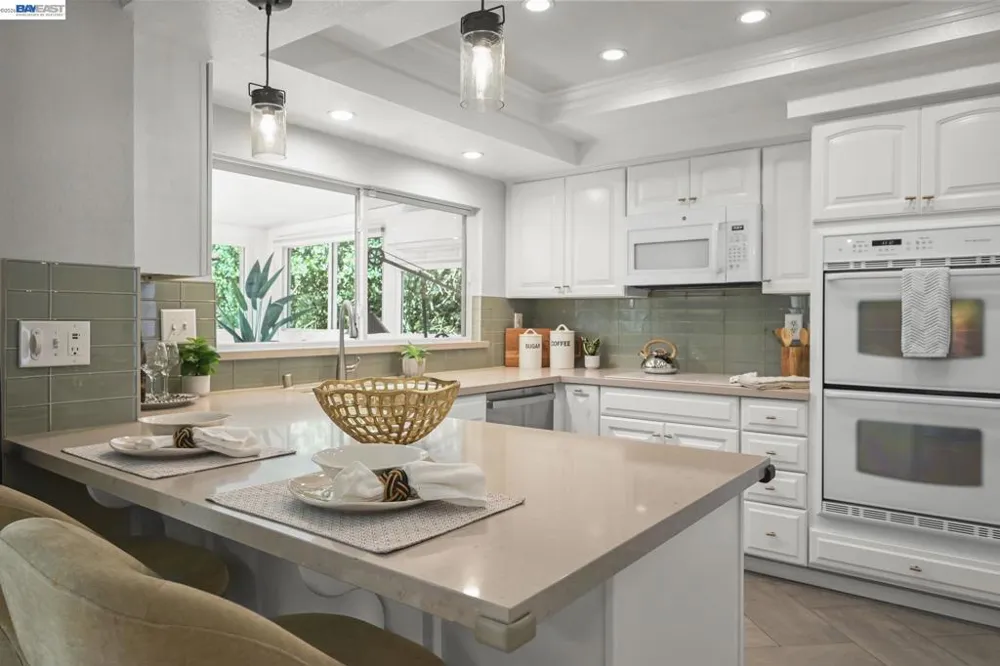 135 Saint Germain Lane Pleasant Hill, CA 94523