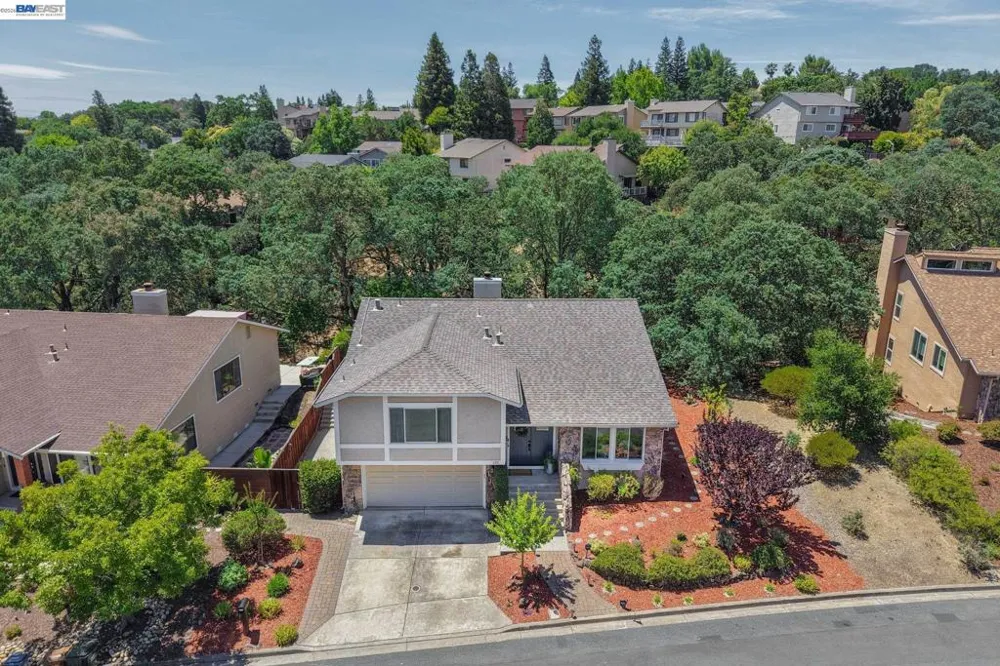 135 Saint Germain Lane Pleasant Hill, CA 94523
