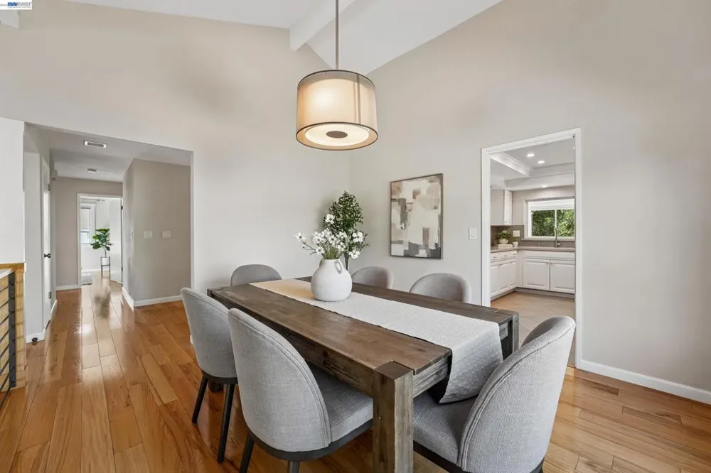 135 Saint Germain Lane Pleasant Hill, CA 94523