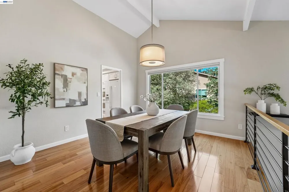 135 Saint Germain Lane Pleasant Hill, CA 94523