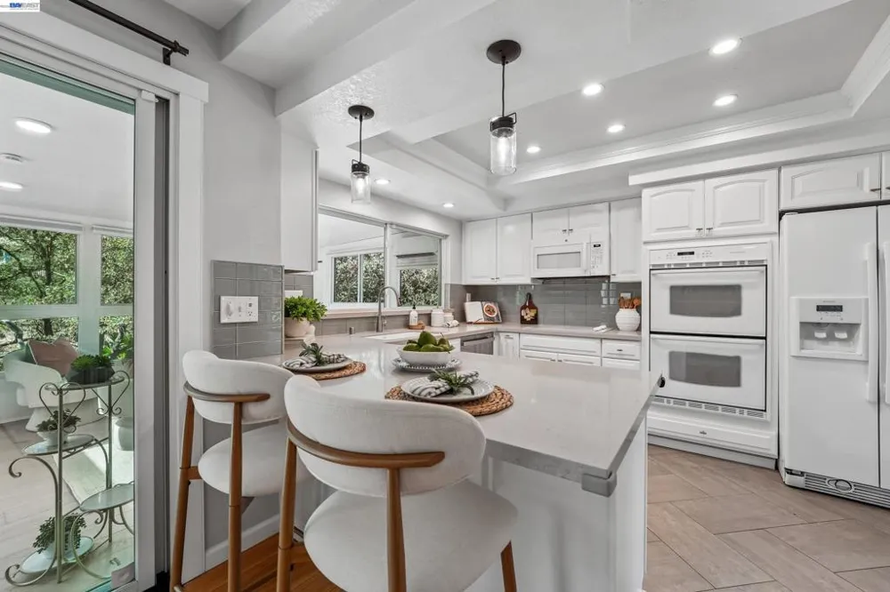 135 Saint Germain Lane Pleasant Hill, CA 94523