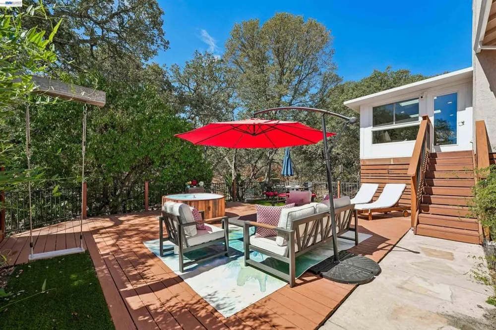 135 Saint Germain Lane Pleasant Hill, CA 94523