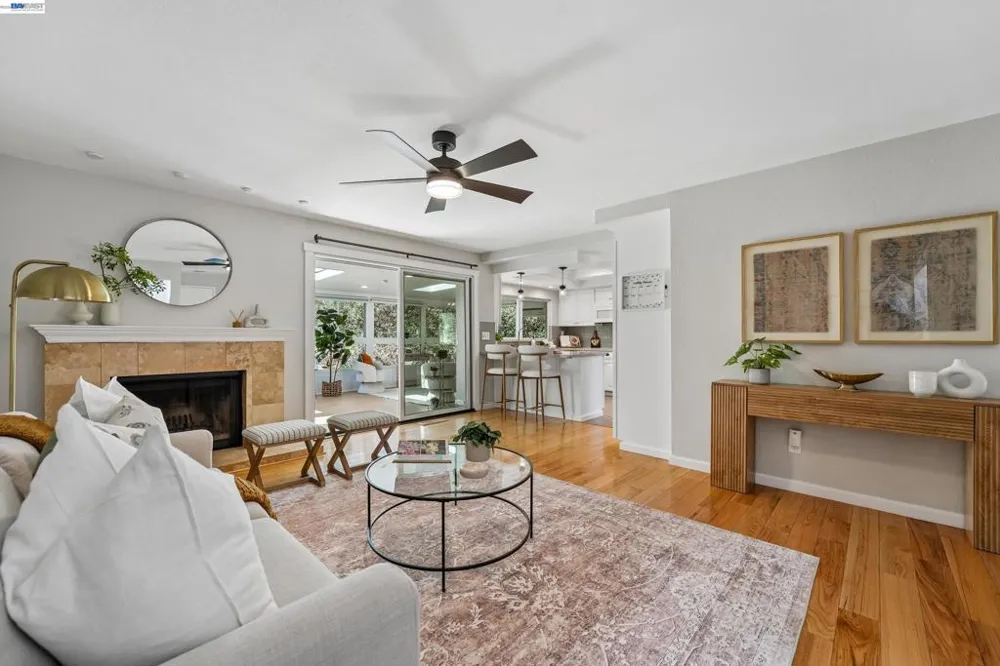 135 Saint Germain Lane Pleasant Hill, CA 94523