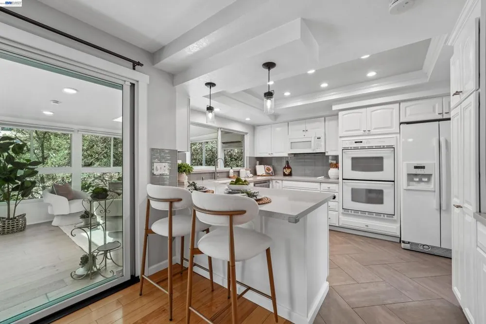 135 Saint Germain Lane Pleasant Hill, CA 94523