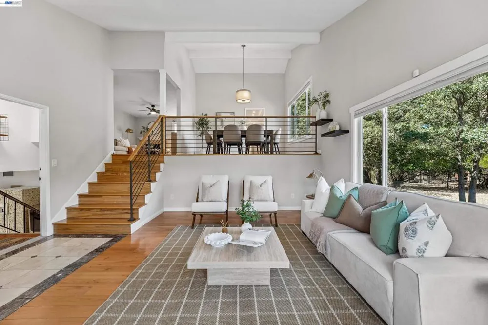135 Saint Germain Lane Pleasant Hill, CA 94523