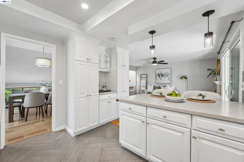 135 Saint Germain Lane Pleasant Hill, CA 94523