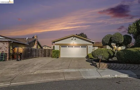 2216 Nido Court