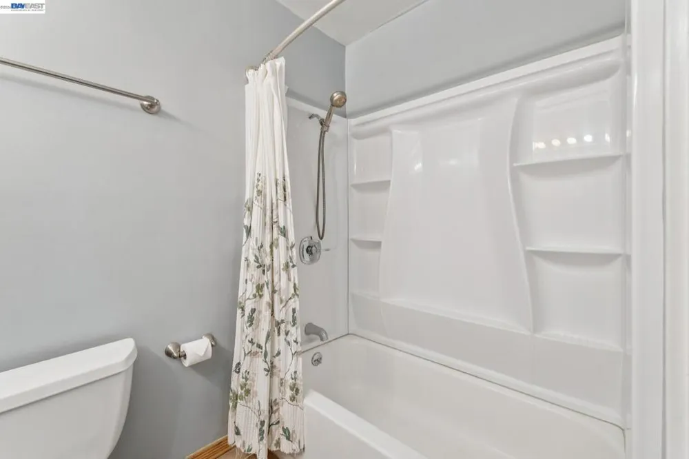 2133 Donald Dr #18 Moraga, CA 94556