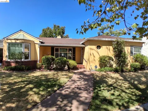 125 Oak Place