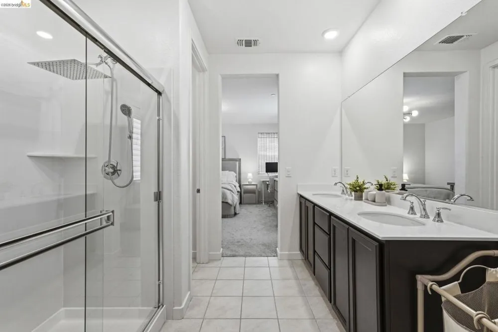 15929 Testarossa St Lathrop, CA 95330