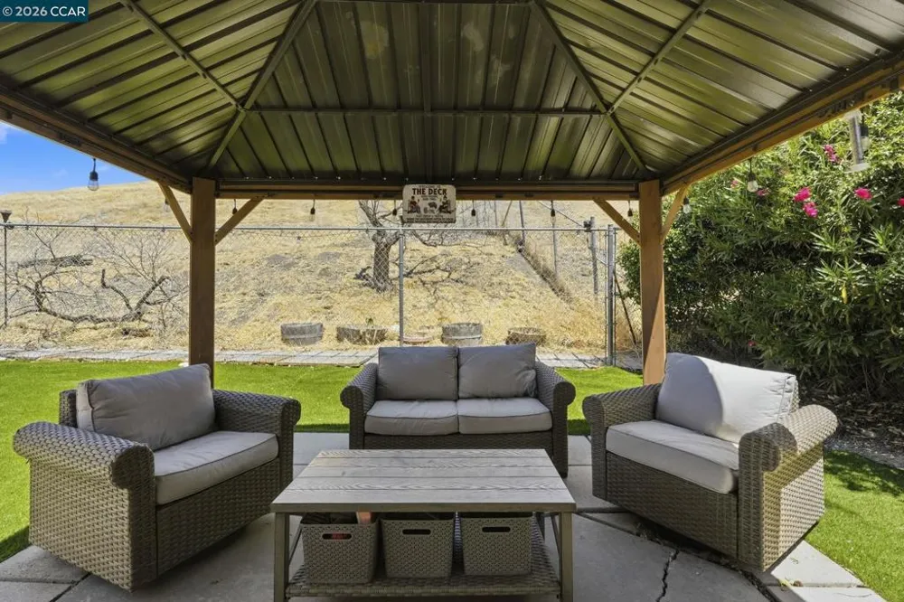 3029 Larkspur Dr Antioch, CA 94531