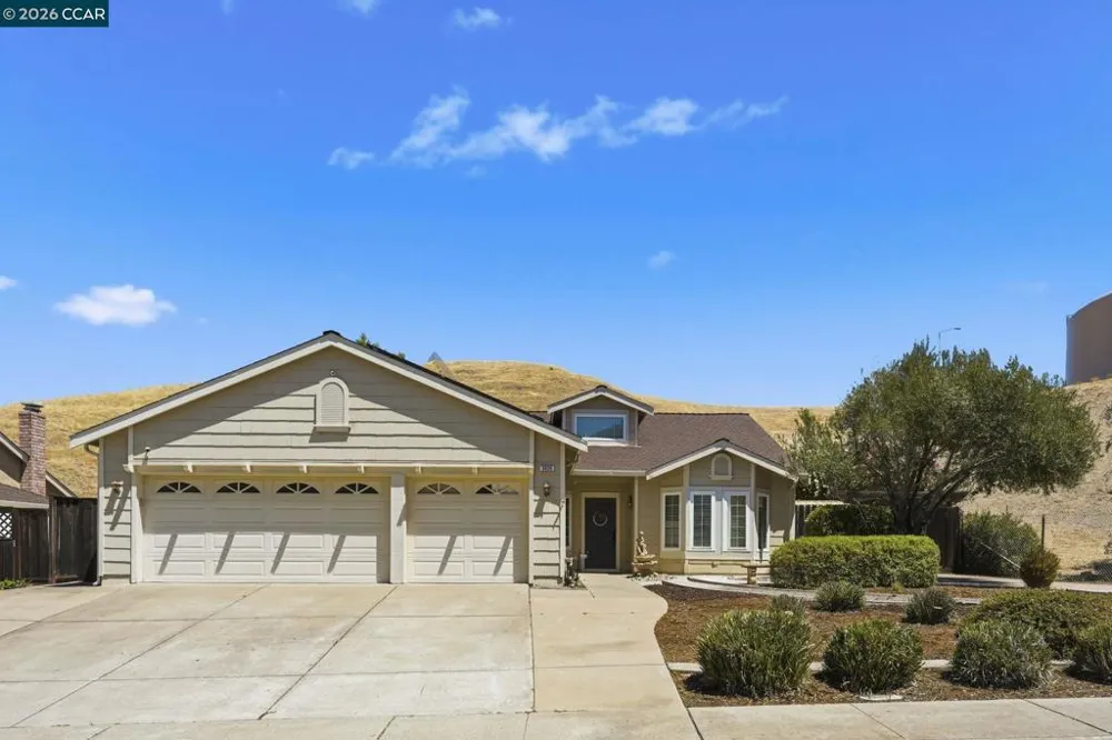 3029 Larkspur Dr Antioch, CA 94531