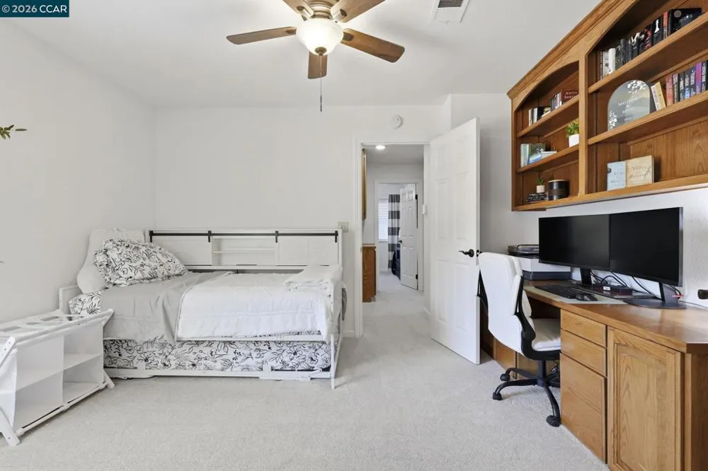 3029 Larkspur Dr Antioch, CA 94531