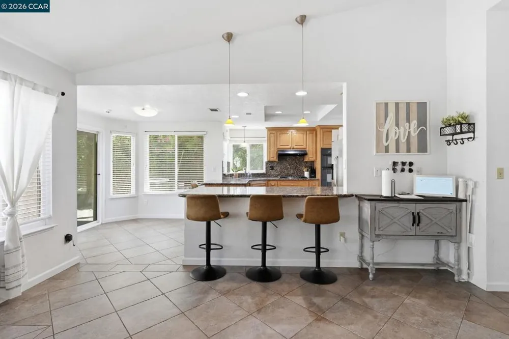3029 Larkspur Dr Antioch, CA 94531