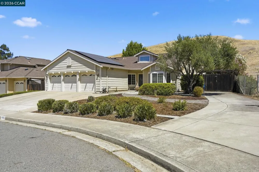 3029 Larkspur Dr Antioch, CA 94531