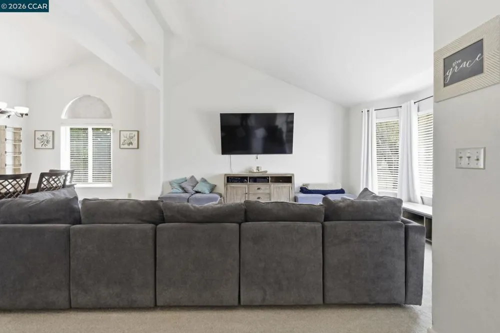 3029 Larkspur Dr Antioch, CA 94531