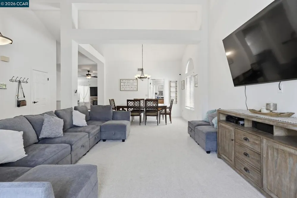 3029 Larkspur Dr Antioch, CA 94531