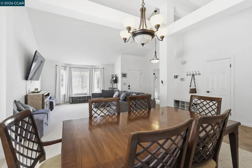 3029 Larkspur Dr Antioch, CA 94531