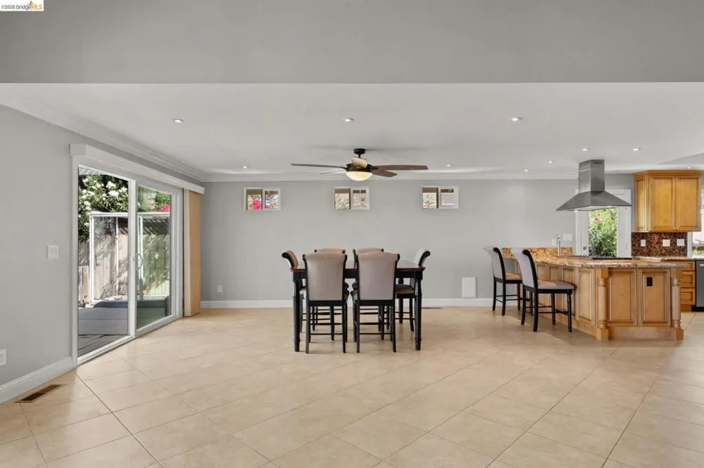 1056 Discovery Bay Blvd Discovery Bay, CA 94505