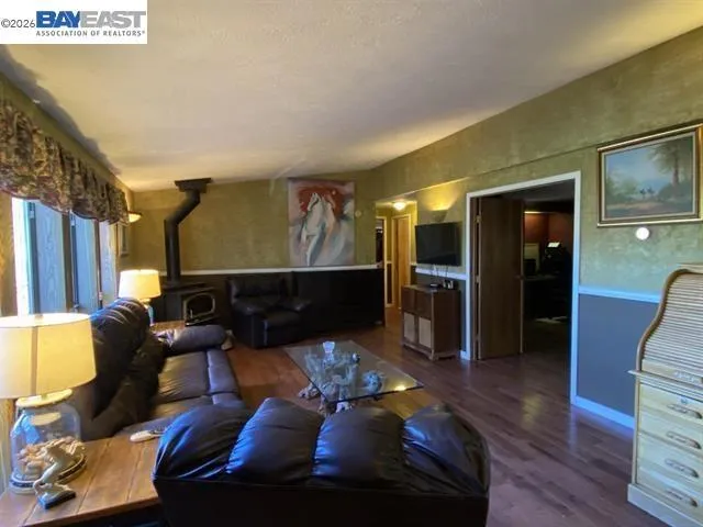 1701 Trail Ride Road Clayton, CA 94517