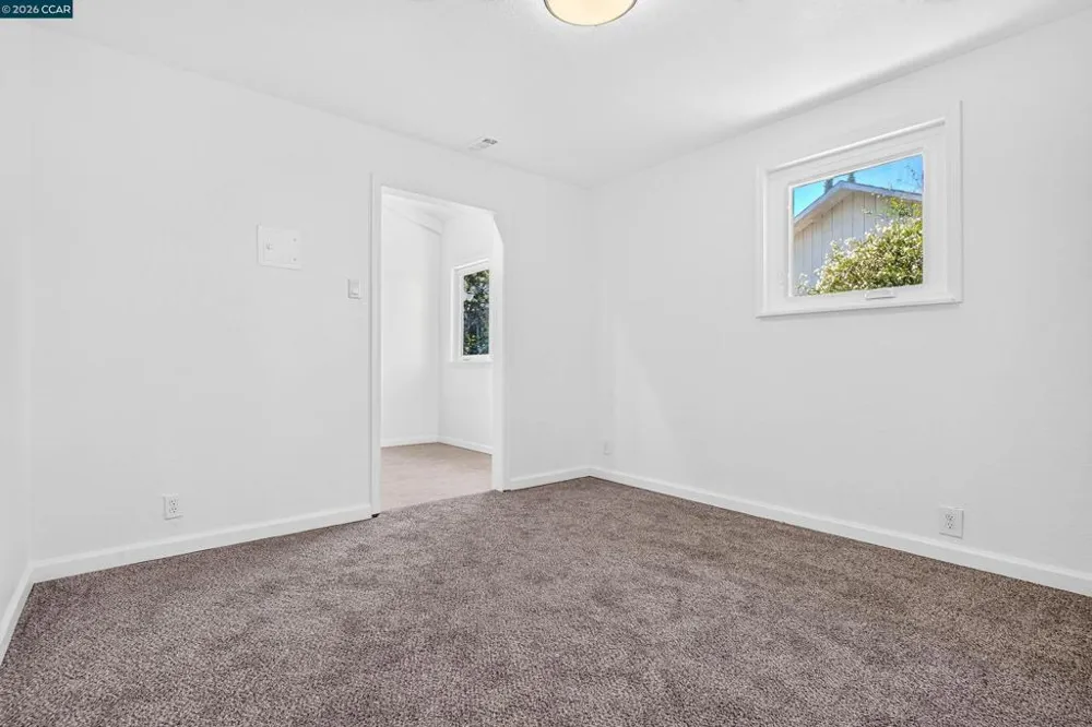 748 3rd Ave. Pinole, CA 94564