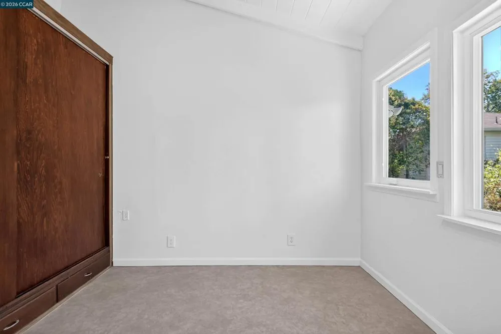 748 3rd Ave. Pinole, CA 94564