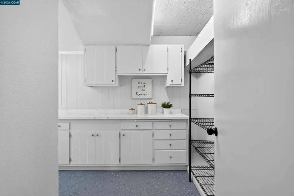 748 3rd Ave. Pinole, CA 94564