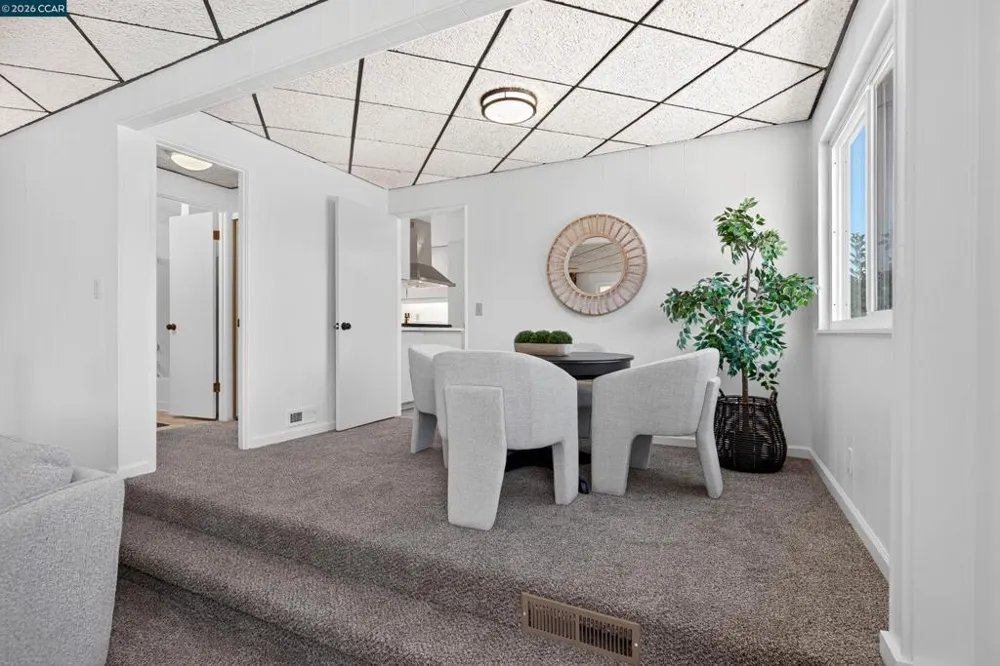 748 3rd Ave. Pinole, CA 94564