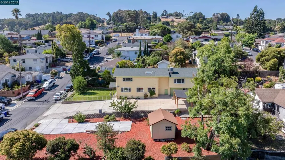 748 3rd Ave. Pinole, CA 94564