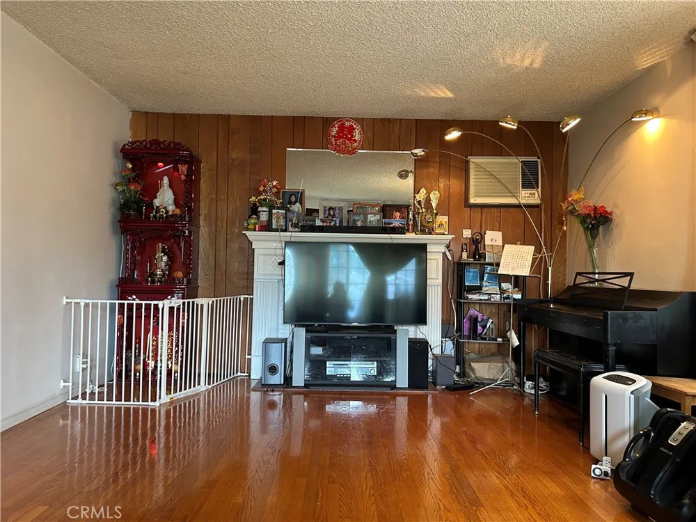 5470 Encinita Avenue Temple City, CA 91780