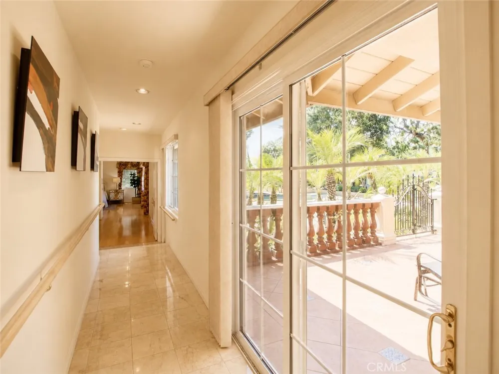 225 Barranca Bradbury, CA 91008
