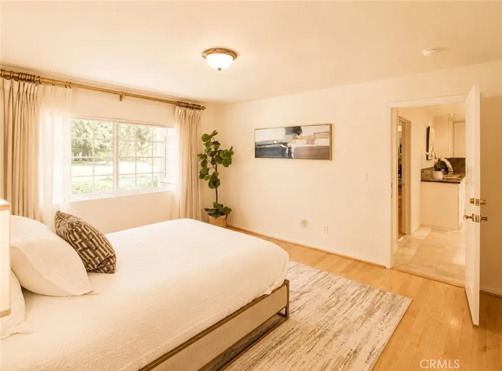 225 Barranca Bradbury, CA 91008